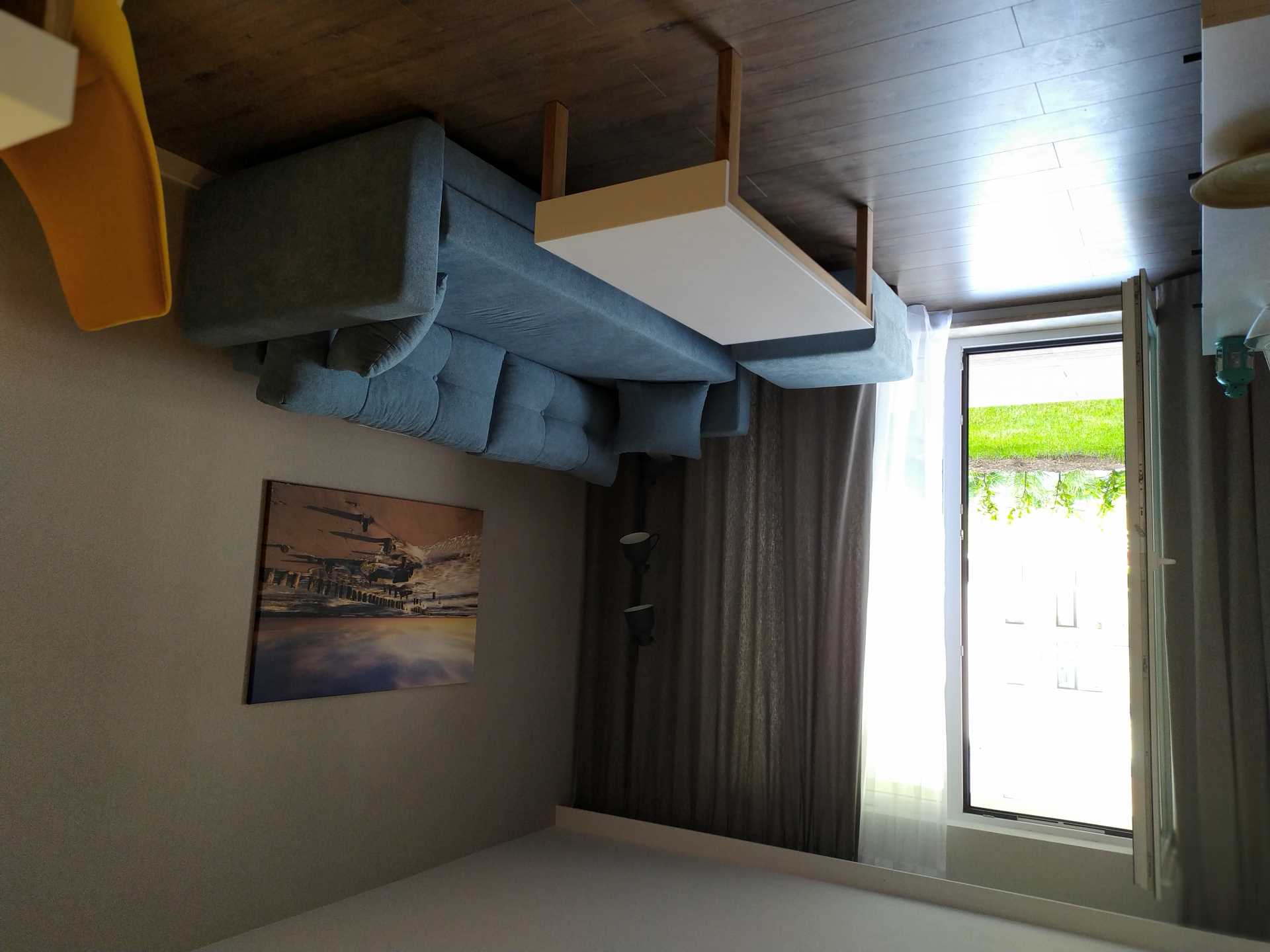 image4